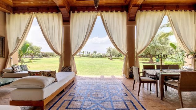 Villa for sale on a beautiful estate 30 minutes from the centre of Marrakech - Emile Garcin Maroc - Image 13