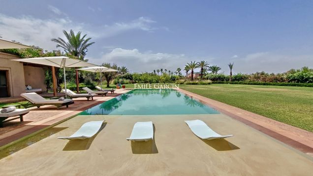 Villa for sale on a beautiful estate 30 minutes from the centre of Marrakech - Emile Garcin Maroc - Image 16