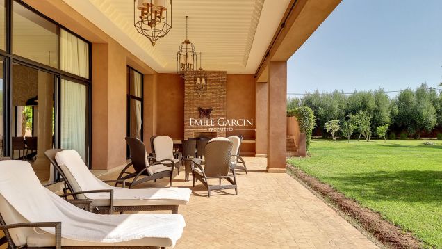 Villa for sale on the Route de Sidi Abdallah Ghiyat near Marrakech - Emile Garcin Maroc - Image 5