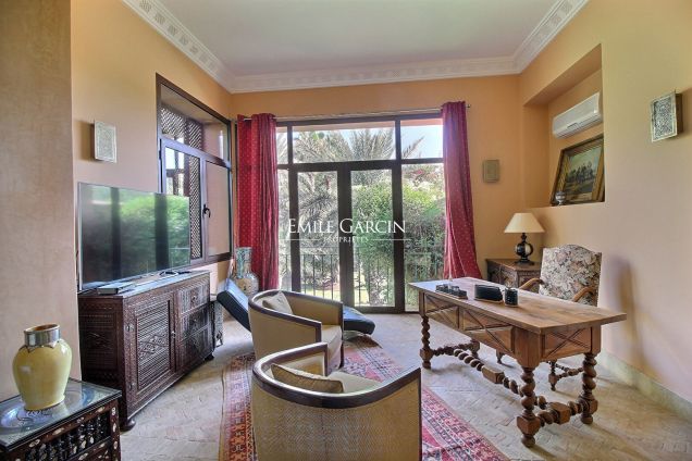 Property for sale in the heart of the district of Amelkis, Marrakech - Emile Garcin Maroc - Image 4