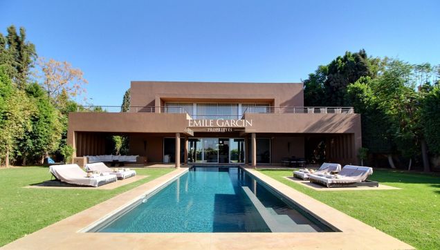 Modern property for sale on the Al Maaden golf development - Emile Garcin Maroc - Image 1