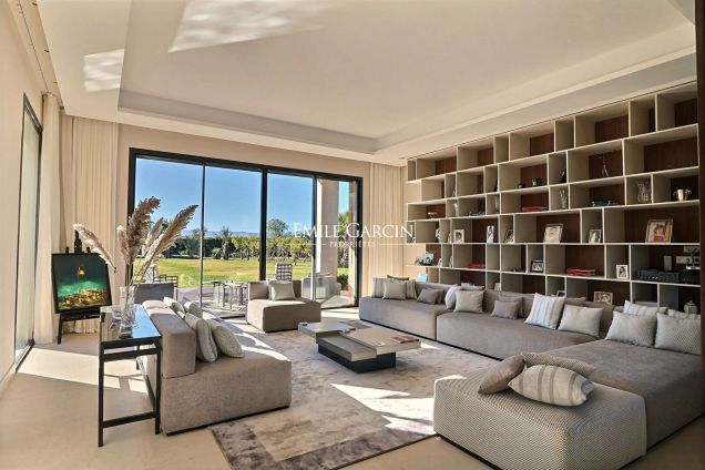 Modern villa for sale in Marrakech (no VNA attestation) - Emile Garcin Maroc - Image 1