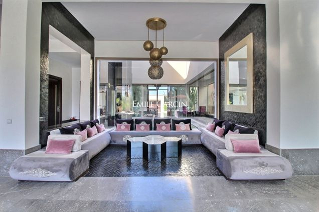 Property for sale on the Route de Ouarzazate near Marrakech - Emile Garcin Maroc - Image 3