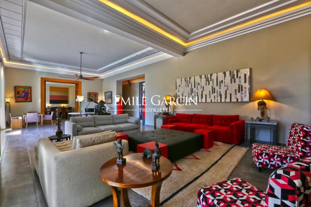 Villa near golf courses for sale in Marrakech - Emile Garcin Maroc - Image 3