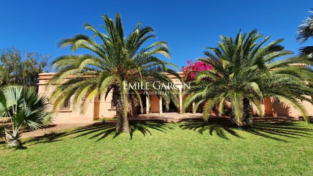 Villa for sale in the heart of the Palmeraie district of Marrakech - Emile Garcin Maroc - Image 4