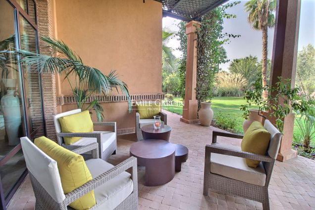 Magnificent house for sale on a golf resort in Marrakech - Emile Garcin Maroc - Image 7
