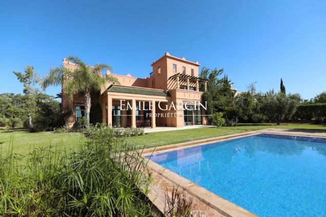 Property on golf development for sale... - Emile Garcin Maroc