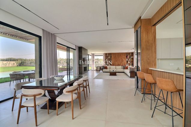 Contemporary villa for sale on a private development near Marrakech - Emile Garcin Maroc - Image 1