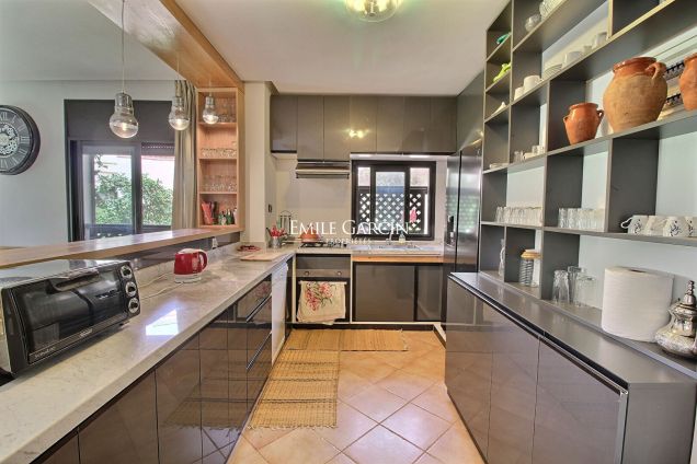 Duplex apartment for sale near the American School in Marrakech - Emile Garcin Maroc - Image 5