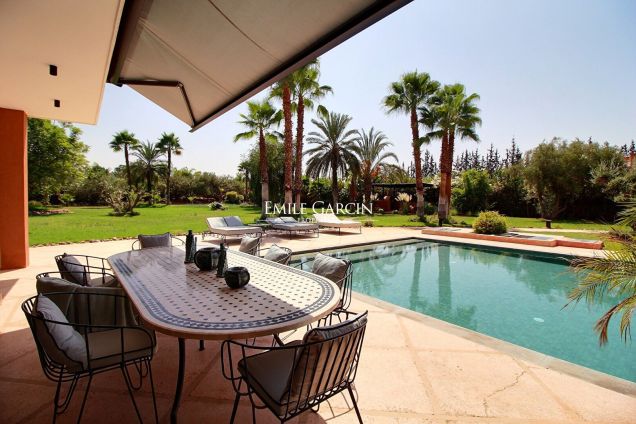 Villa for sale 10 km from the centre of Marrakech - Emile Garcin Maroc - Image 2