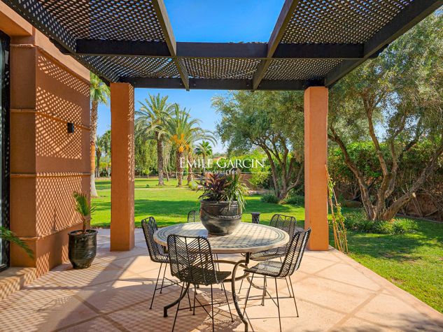 Villa for sale 10 km from the centre of Marrakech - Emile Garcin Maroc - Image 8