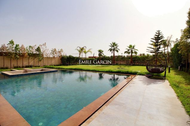 Golf resort villa for sale in Marrakech - Emile Garcin Maroc - Image 8
