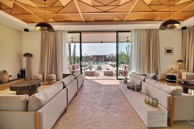 Recently constructed villa for sale close to the main golf courses of Marrakech - Emile Garcin Maroc - Image 2