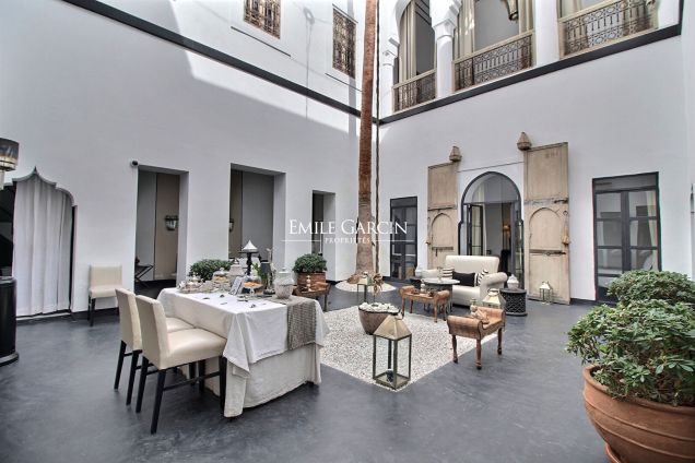 Exceptional riad for sale in the hear... - Emile Garcin Maroc