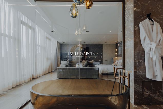 Designer house for sale on the Amelkis golf development in Marrakech - Emile Garcin Maroc - Image 11