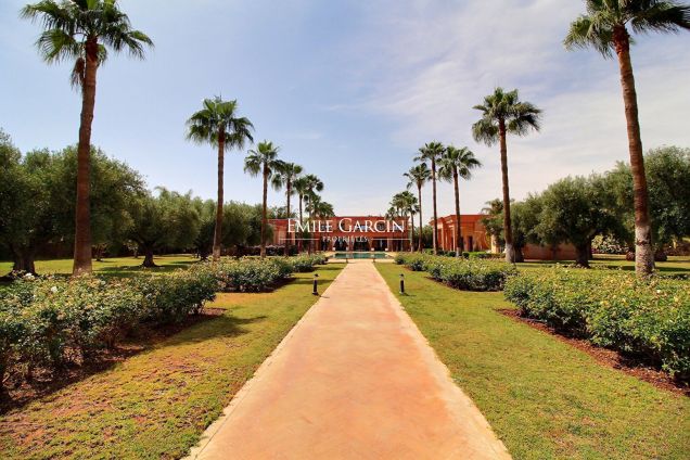 Beautiful property for sale on the Route de Fez, Marrakech - Emile Garcin Maroc - Image 9