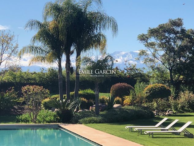 Single-level Art Deco property for sale 15 minutes from the centre of Marrakech - Emile Garcin Maroc - Image 8