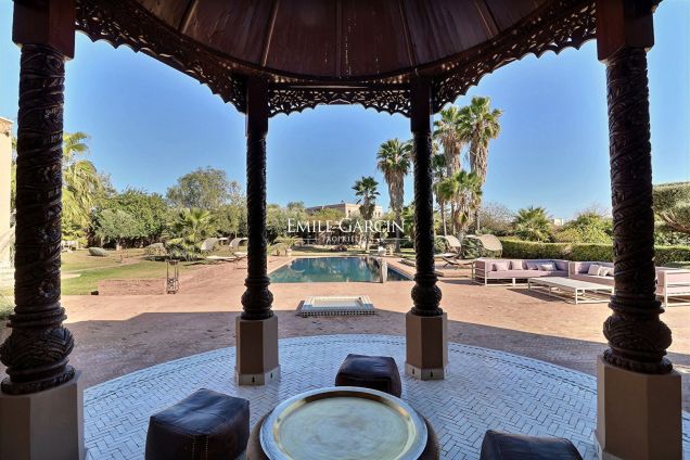 Exceptional residence for sale on the Route d'Amizmiz in Marrakech - Emile Garcin Maroc - Image 13