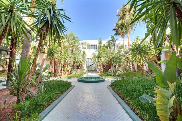 Property for sale on golf development near Marrakech - Emile Garcin Maroc - Image 2