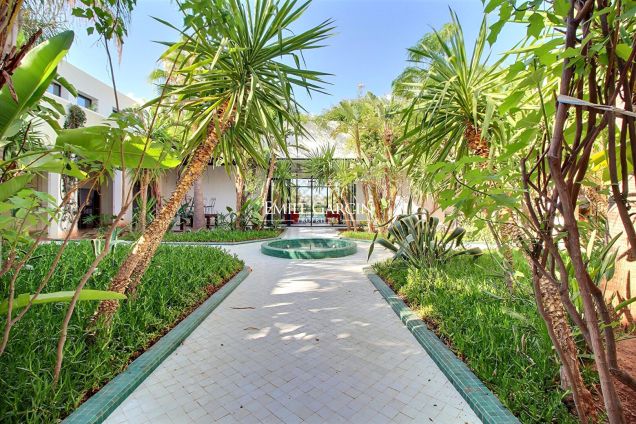 Property for sale on golf development near Marrakech - Emile Garcin Maroc - Image 6