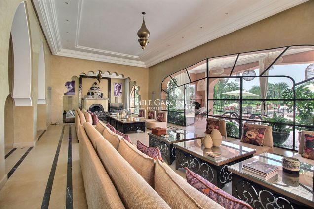 PROPERTY FOR SALE APPROXIMATELY 20 MINUTES FROM THE CENTRE OF MARRAKECH - Emile Garcin Maroc - Image 3