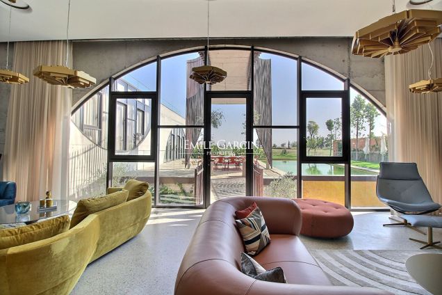 Unique designer house on a golf resort  to rent in Marrakech - Emile Garcin Maroc - Image 2