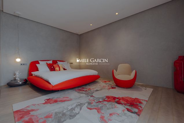 Unique designer house on a golf resort  to rent in Marrakech - Emile Garcin Maroc - Image 9