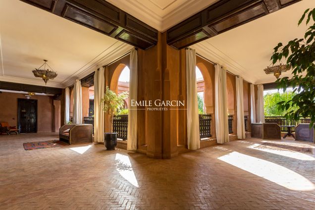 Magnificent 11-bedroom property to rent, 20 minutes outside of Marrakech - Emile Garcin Maroc - Image 12