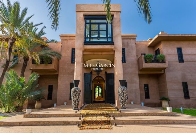 Magnificent 11-bedroom property to rent, 20 minutes outside of Marrakech - Emile Garcin Maroc - Image 15