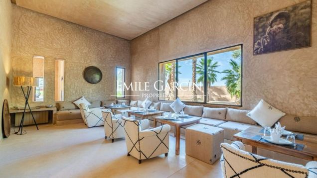 Magnificent property to rent 10 minutes from Marrakech - Emile Garcin Maroc - Image 3