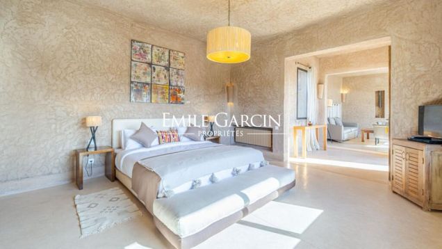 Magnificent property to rent 10 minutes from Marrakech - Emile Garcin Maroc - Image 5