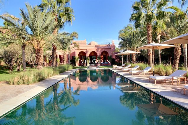 Handsome Moroccan-inspired villa to rent near Marrakech - Emile Garcin Maroc - Image 12
