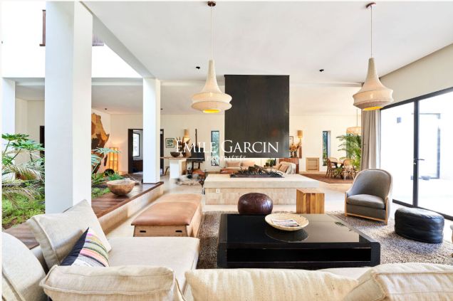 Stylish and charming villa to rent 15 minutes from Marrakech - Emile Garcin Maroc - Image 1