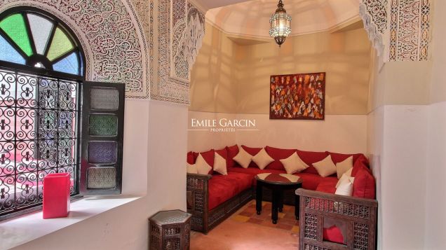 Riad to rent less than 5 minutes from the Place Jemaa El Fnaa - Emile Garcin Maroc - Image 5