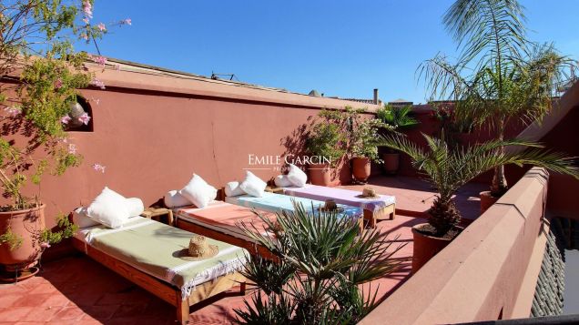 Riad to rent less than 5 minutes from the Place Jemaa El Fnaa - Emile Garcin Maroc - Image 8