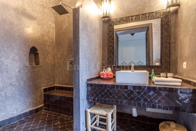 Riad to rent in the medina of Marrakech - Emile Garcin Maroc - Image 11
