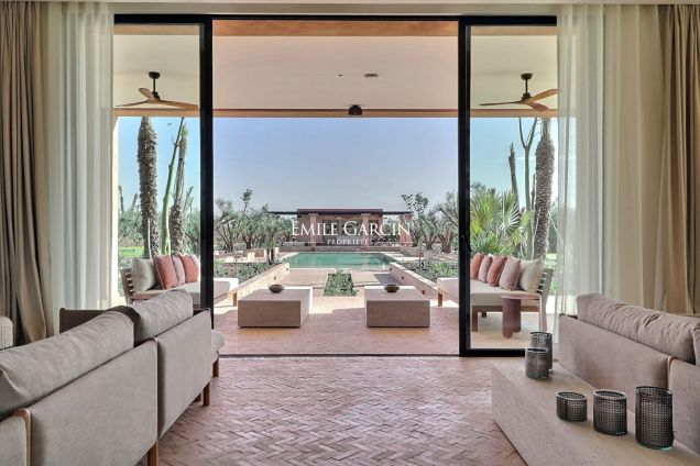 Exceptional villa to rent a few minutes from Marrakech - Emile Garcin Maroc - Image 3