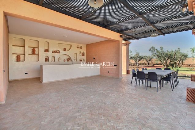 Exceptional villa to rent a few minutes from Marrakech - Emile Garcin Maroc - Image 17