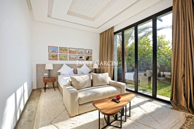 Contemporary villa to rent in the Palmeraie district of Marrakech - Emile Garcin Maroc - Image 8