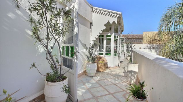 Charming riad located in the Dar El Bacha district to rent in Marrakech - Emile Garcin Maroc - Image 8