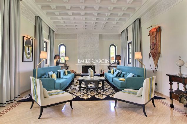Property to rent in a luxurious private residence in Bab Atlas, Palmeraie - Emile Garcin Maroc - Image 2