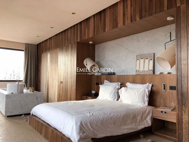 Property to rent in the Palmeraie district of Marrakech - Emile Garcin Maroc - Image 9