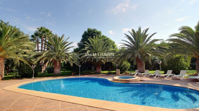 Six-bedroom property to rent on the Route de l'Ourika, 11km from Marrakech - Emile Garcin Maroc - Image 6