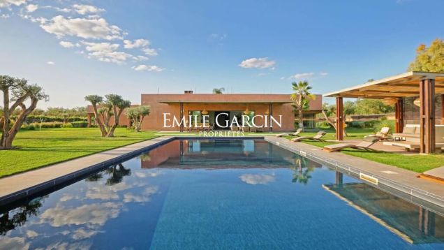 Contemporary property to rent on the Route de l'Ourika - Emile Garcin Maroc - Image 1