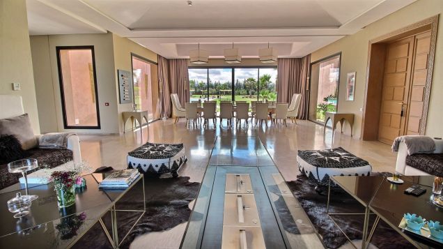 Property to rent on the Route de l'Ourika in Marrakech - Emile Garcin Maroc - Image 3
