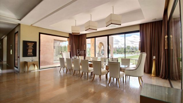 Property to rent on the Route de l'Ourika in Marrakech - Emile Garcin Maroc - Image 4