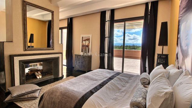 Property to rent on the Route de l'Ourika in Marrakech - Emile Garcin Maroc - Image 7