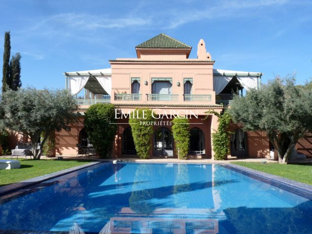 House tucked away among lush gardens in the Palmeraie district of Marrakech - Emile Garcin Maroc - Image 1