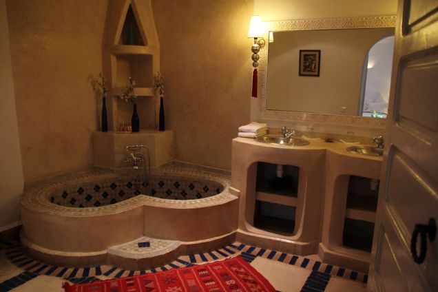Eight-bedroom riad to rent, idyllically located in the medina of Marrakech - Emile Garcin Maroc - Image 18