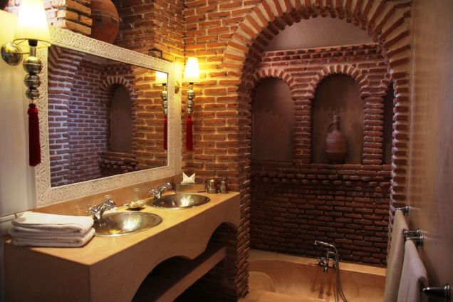 Eight-bedroom riad to rent, idyllically located in the medina of Marrakech - Emile Garcin Maroc - Image 19